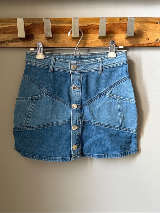 SO Dresses & Skirts - SO Light Blue Denim Jeans with Pink Logo Tag